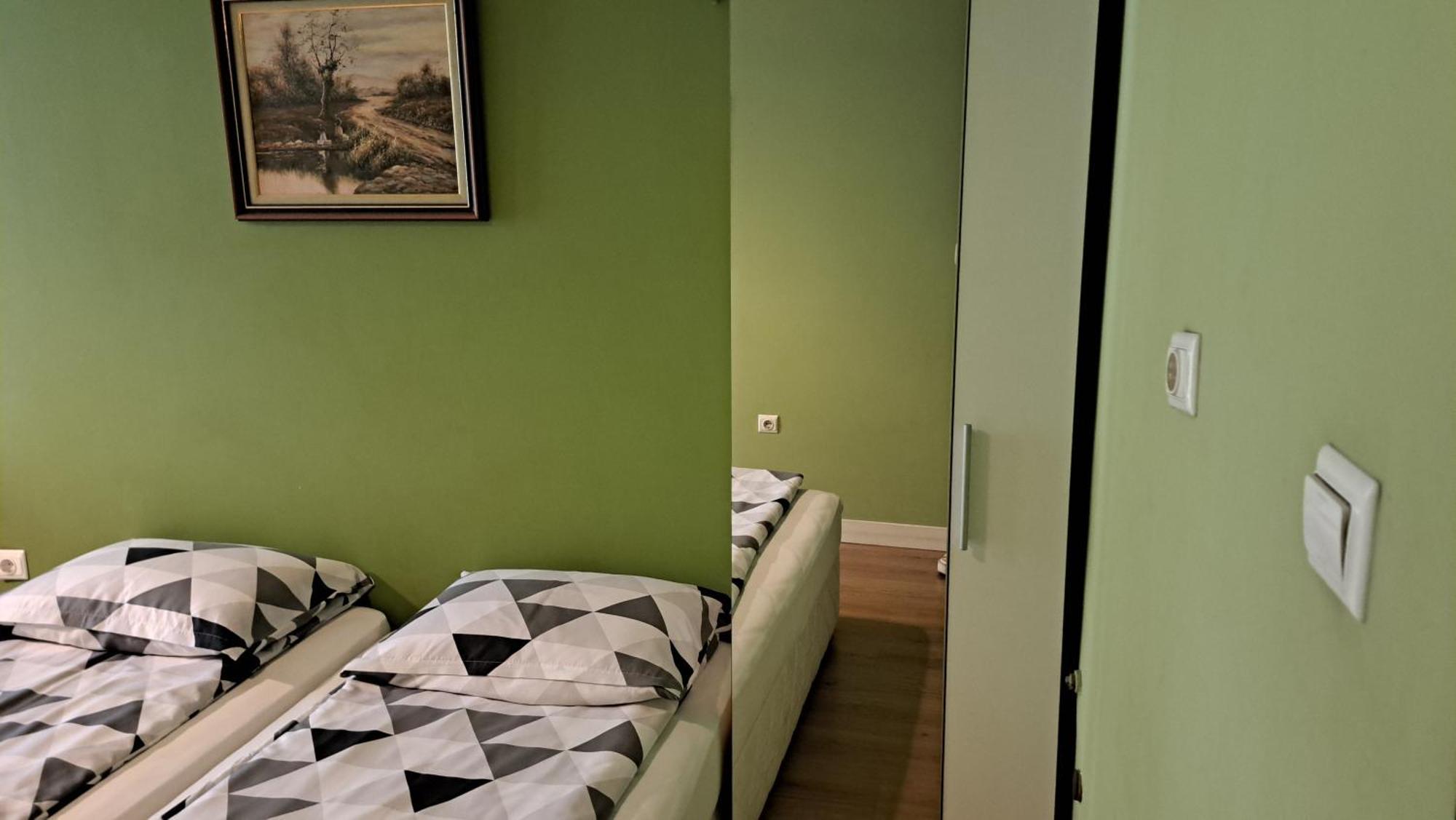 Sasso-Студио 3 Pleven Exterior foto